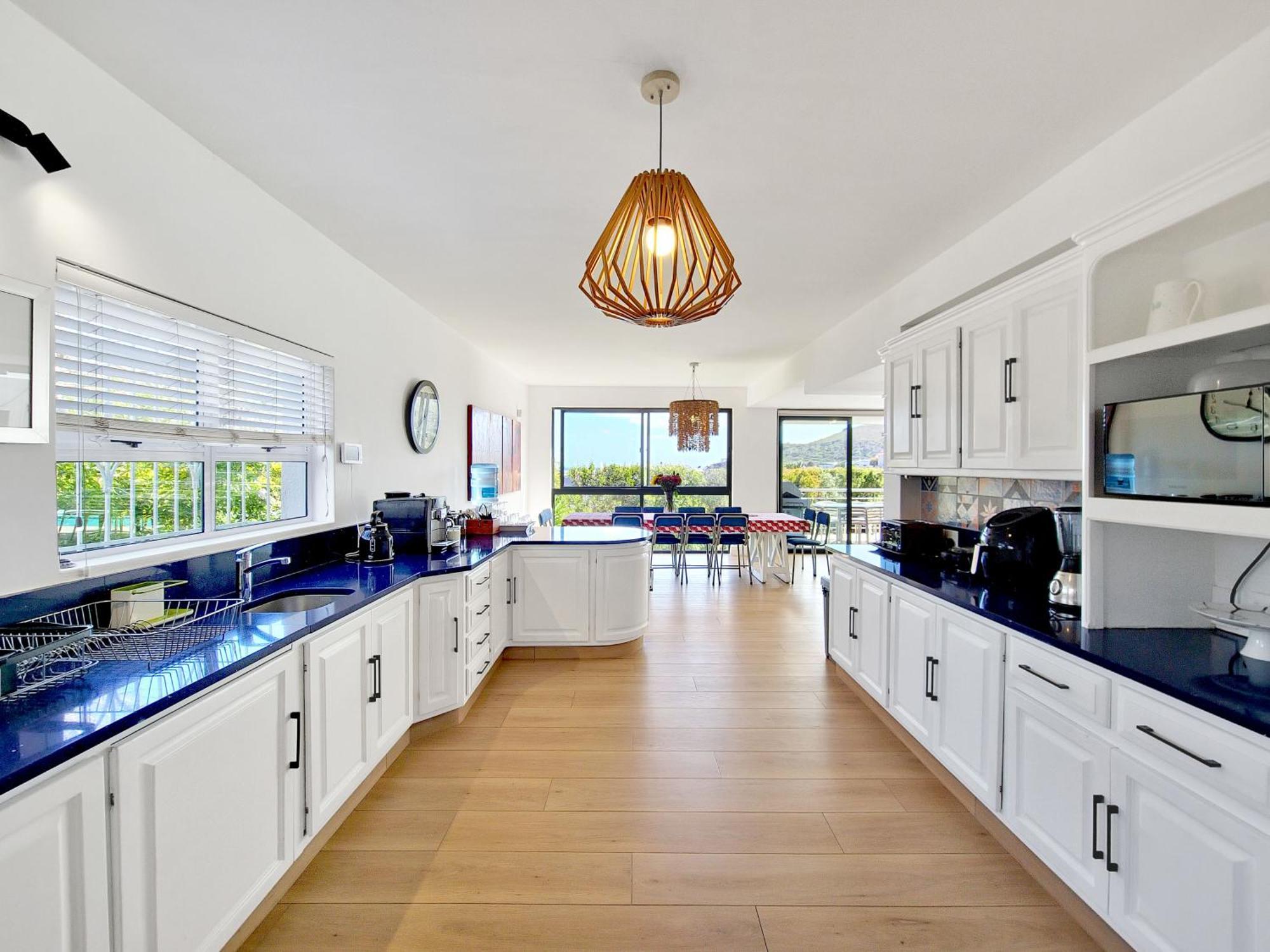 Blue Emerald Villa Cape Town Exterior photo